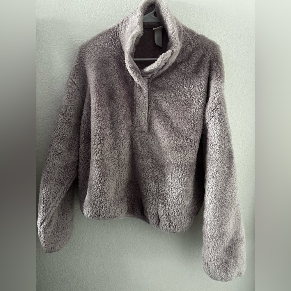 H&M Teddy sweater